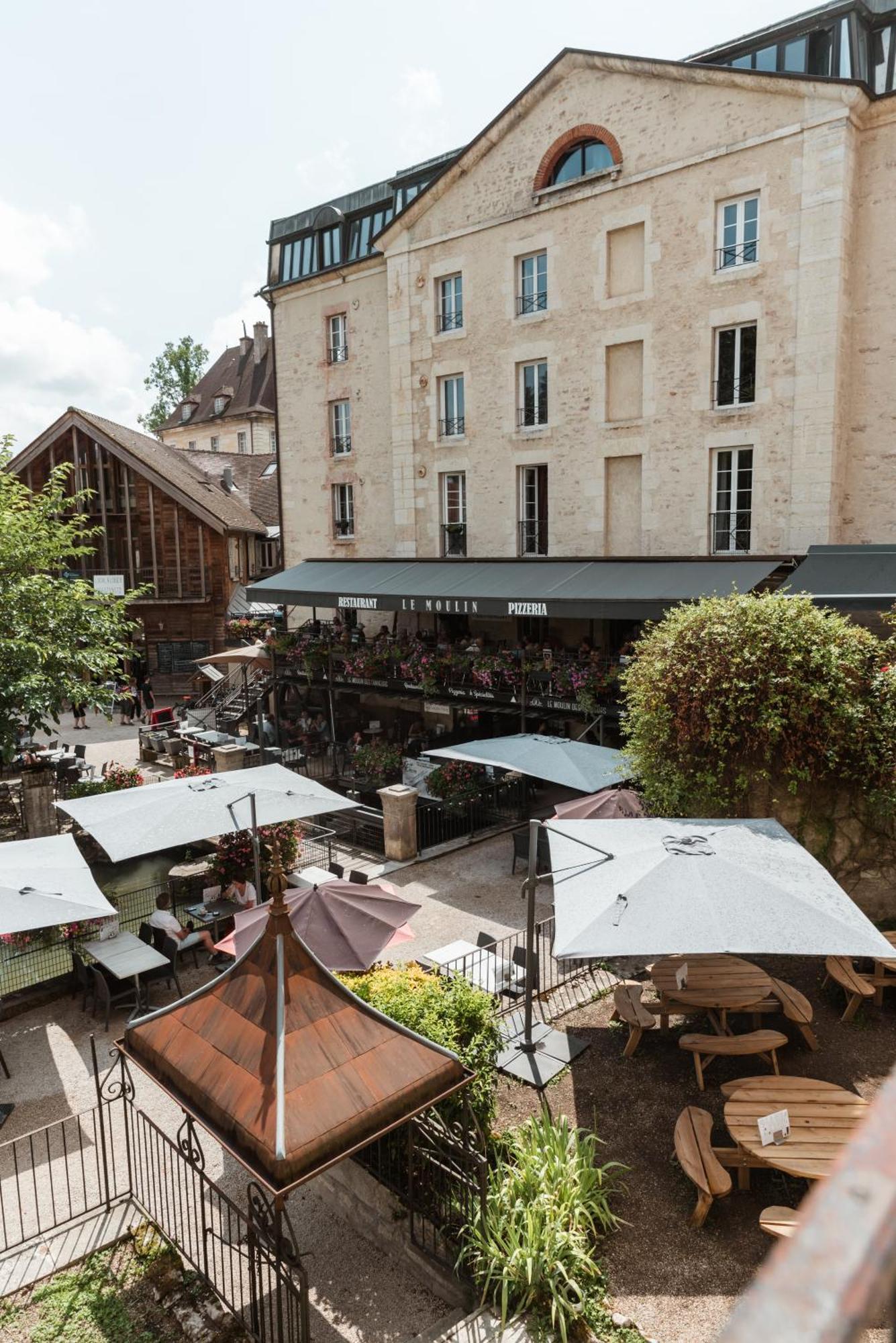 Terrasse Vue Imprenable Canal Dole Luaran gambar