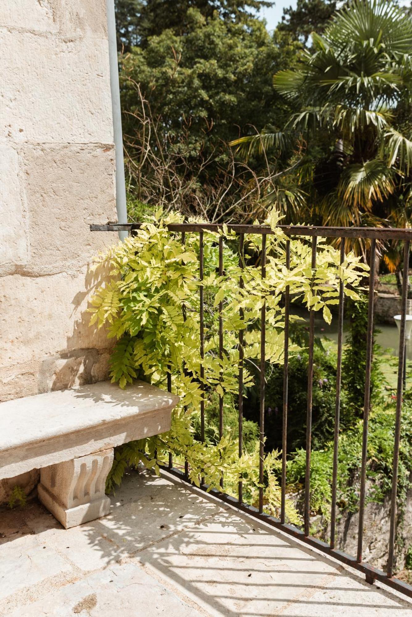 Terrasse Vue Imprenable Canal Dole Luaran gambar